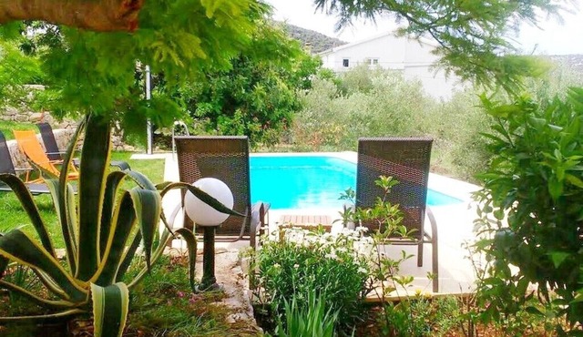Holiday home Jadranka, (15269), Vinišće, hr