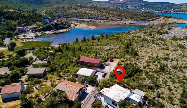 Holiday Home Mara, pet friendly-Jacuzzi