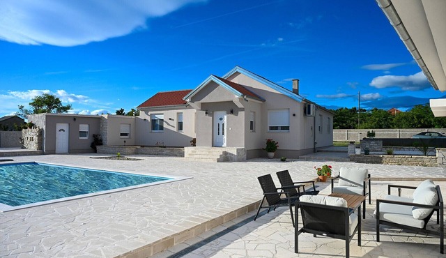 Holiday Home Marija with pool 6+2