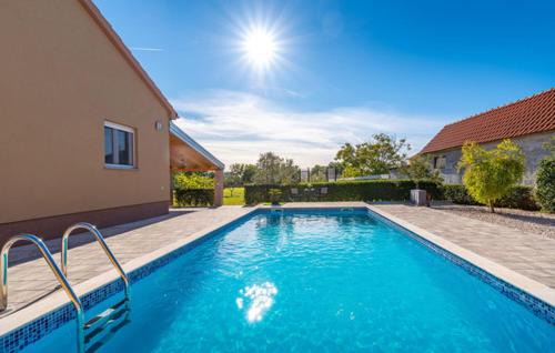 Holiday Home Marija with heated pool