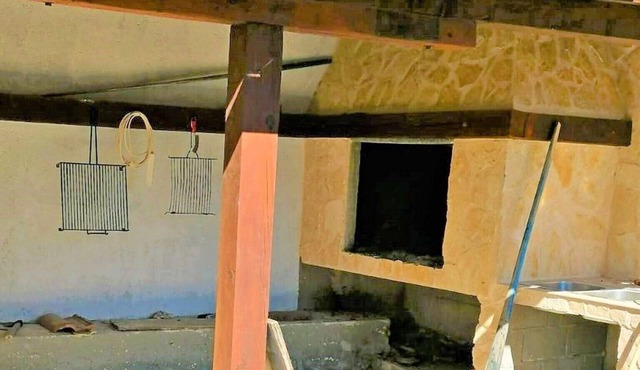 Holiday home Slobodan, (16274), Žirje, hr