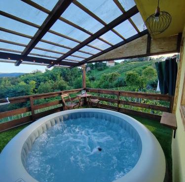 Holiday home Sunce i Zora