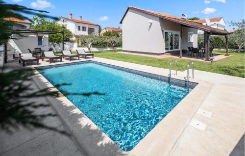 Holiday Home Valbandon 11 in Valbandon