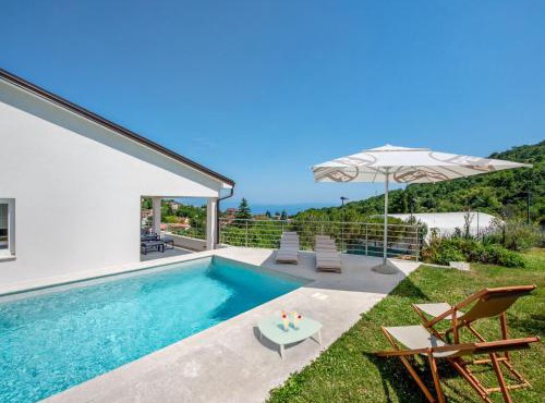 Holiday Home Villa Luni by Interhome