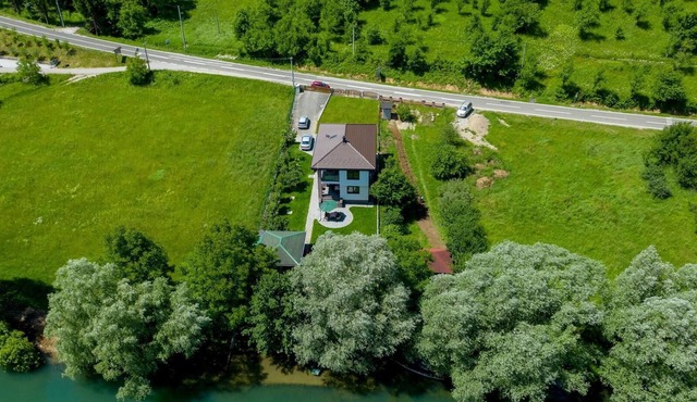 Holiday house Bihać for 6 - 12 persons with 5 bedrooms - Holiday home in Bihac