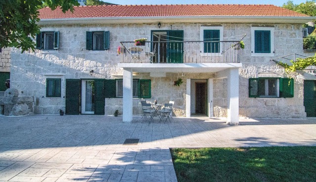 Holiday house Kostanje for 1 - 8 persons with 3 bedrooms - Holiday house