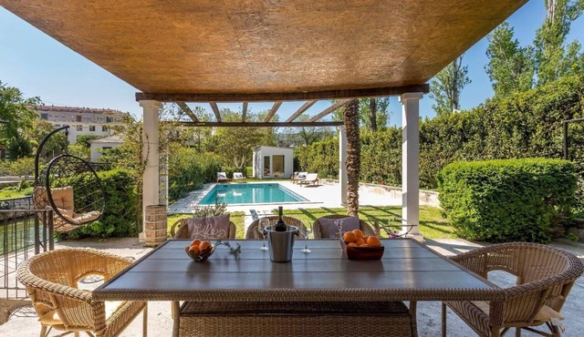 Holiday house Solin for 1 - 8 persons with 3 bedrooms - Holiday house