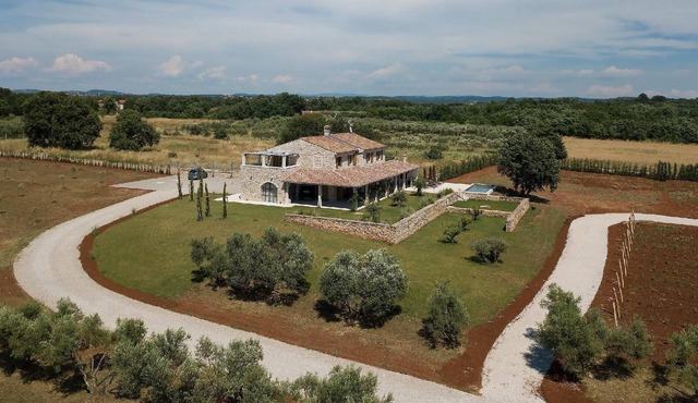 Holiday house Umag for 1 - 10 persons with 4 bedrooms - Holiday home