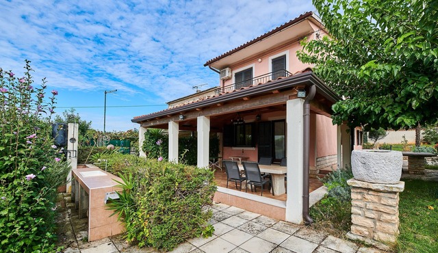 Holiday house with a parking space Valica, Umag (K-20533)