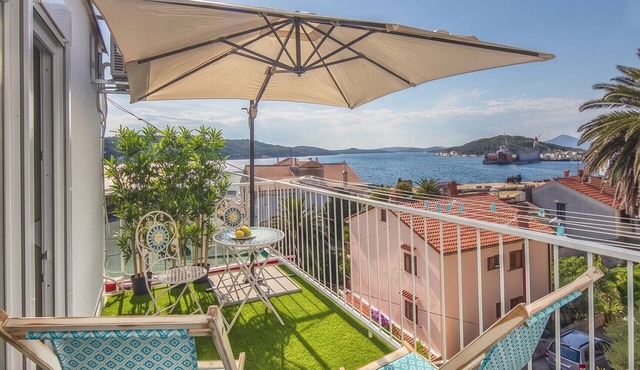 Homerez - Apt. in Mali Lošinj - Sea view.