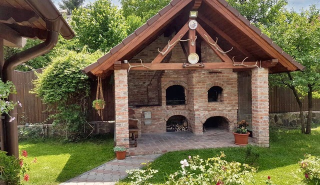 Homerez - Nice house for 8 ppl. with terrace at Săcele in Sacele