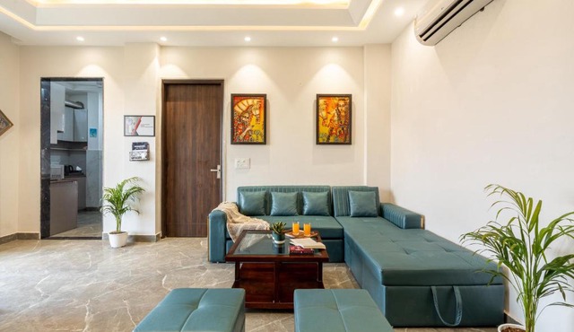 Homlee-Pearl-3BHK-Lift-Parking-Max Hospital-Saket in New Delhi