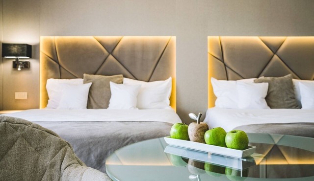 Hotel Eden Garden Spa in Campulung Moldovenesc