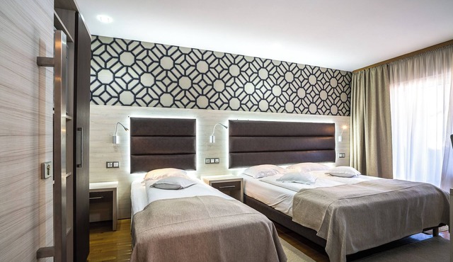 Hotel Eden in Campulung Moldovenesc