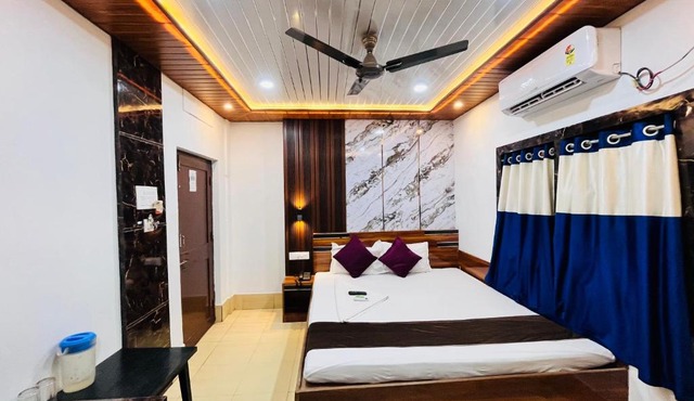 Hotel Holiday Home in Digha
