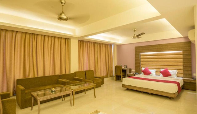 Hotel Nisarga in Bhopal