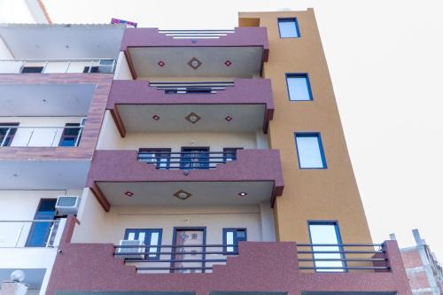 Hotel O Mastic Marvell in Noida