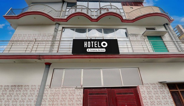 Hotel O Saryu Ghat Formerly Balaji Palace in Ayodhya