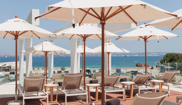 Hotel Preko Ugljan Island, Curio Collection By Hilton