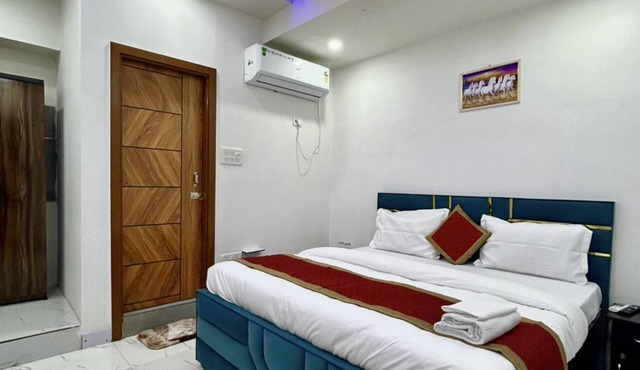 Hotel Star Marigold in New Delhi