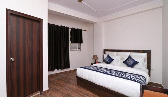 Hotel The Mars in New Delhi