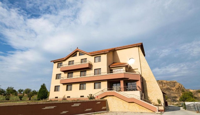 Hotel TROESMIS in Greci