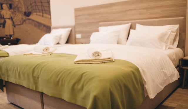 Hotel Verso - Triple Room with Bathroom 102 (3 1) in Mostar