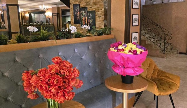 Hotel Yarus in Ploiesti