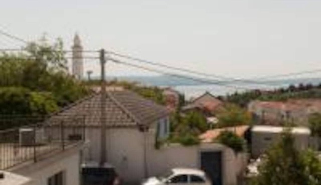 House Domi with beautiful Grapewine Terrace
