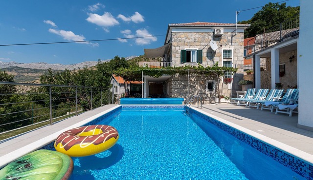 House Marinka (47301-K1) - Zrnovnica (Split)
