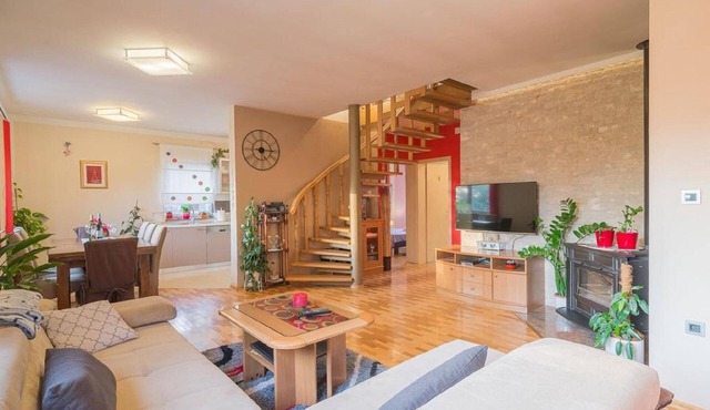 House Toni for 9 persons in Zadar