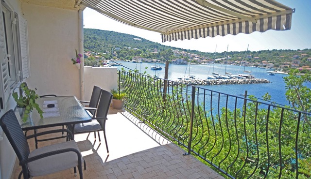 House VERONIKA,sea views, charming terrace,tranquility and natural beauty.