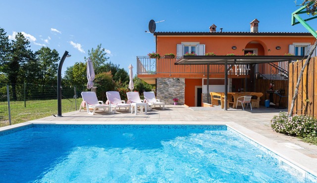House Viola up to 7 People with private Pool in Labin by 22Estates in Labin