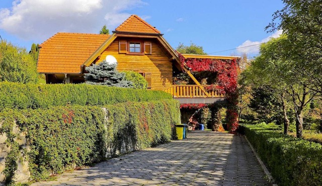 Ideal home in nature with swimming pool in Gornja Voća
