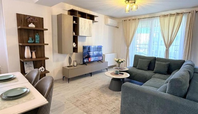 Isa Residence - Otopeni Airport & Therme I Libertatii Gardens - Self Check In in Bucharest