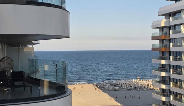 Joy City Stay Casa del Mar C2-63 in Mamaia