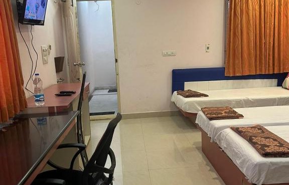 K THAI GUEST HOUSE in Chennai