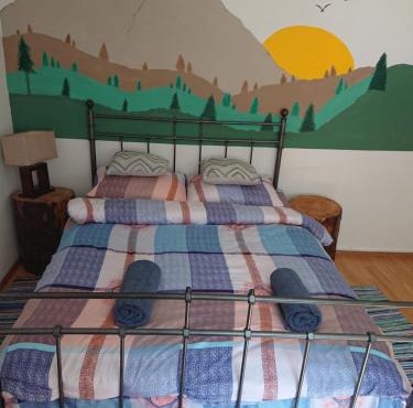 katy's studio in Brasov