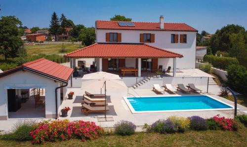 Kuća Roža - Dolinci in Sveti Petar u Šumi