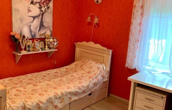 Kuća za posetioce EXIT festivala u centru Novog Sada in Novi Sad