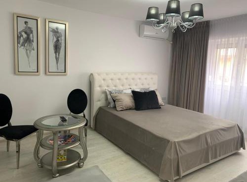 Leon Apartment in Brăila
