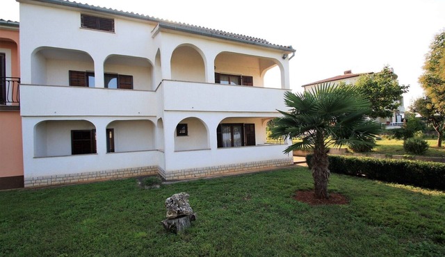 Livio Stranici / Apartment No.2 A3 with Terrace in Nova Vas