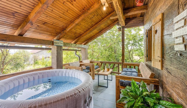 Look forward to a wonderful time in this vacation home in an ideal location for outdoor activities.