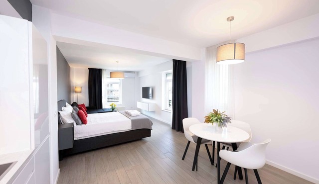 Lounge 8 Studio - NorthView in Oradea