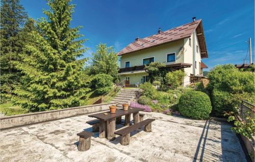 Lovely Apartment In Delnice With Wifi