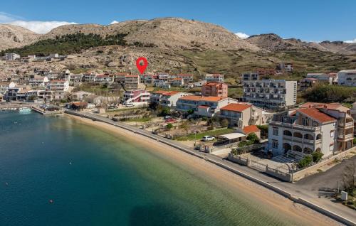 Lovely Apartment In Metajna With House Sea View in Metajna
