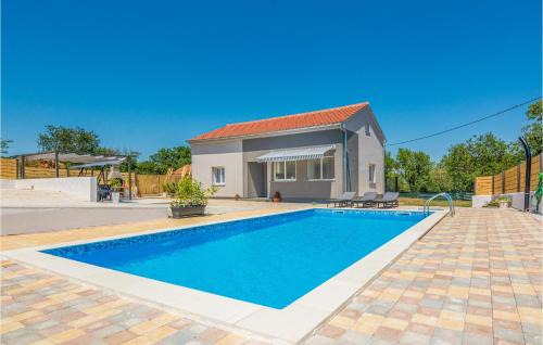 Lovely Home In Donje Rastane