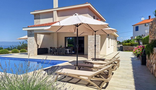 Lovely home in Malinska with private swimming pool, can be inside or outside in Malinska