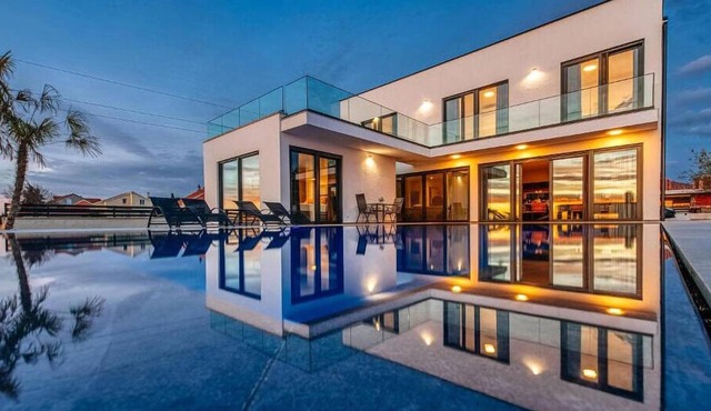 Lovely home in Smokovic
