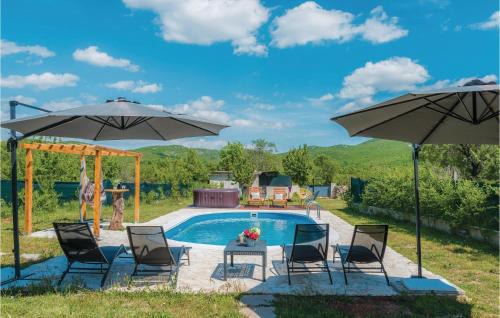 Lovely Home In Unesic